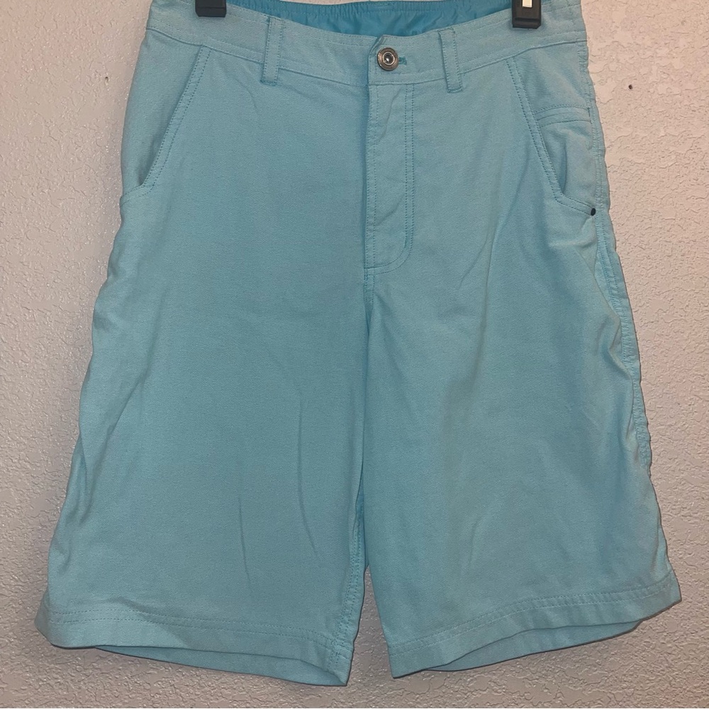Lululemon Athletica Blue Flat Front Shorts men’s size 30